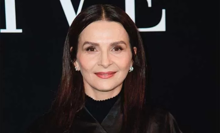 Juliette Binoche,  star à l'aura internationale et artiste engagée