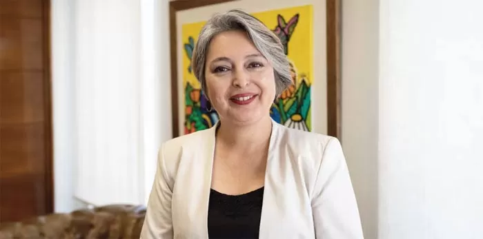 Jeannette Jara, la charismatique avocate communiste qui affrontera la droite au Chili