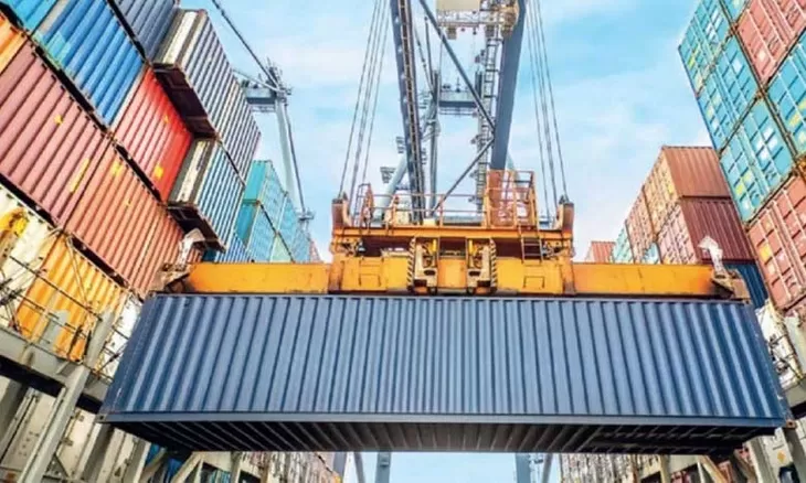 Le déficit commercial s'aggrave de 6,8% en 2024