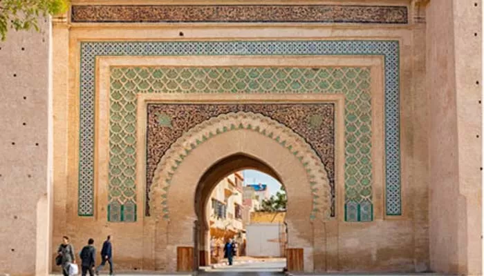 Meknès : Quatre anciens fondouks réhabilités pour accueillir les trésors de l’artisanat marocain