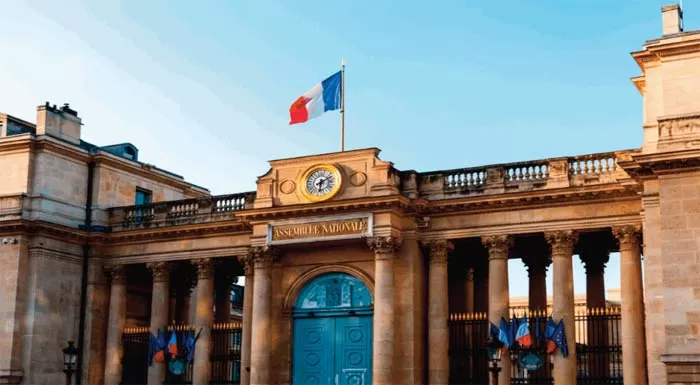 La France dans une impasse politique ouverte