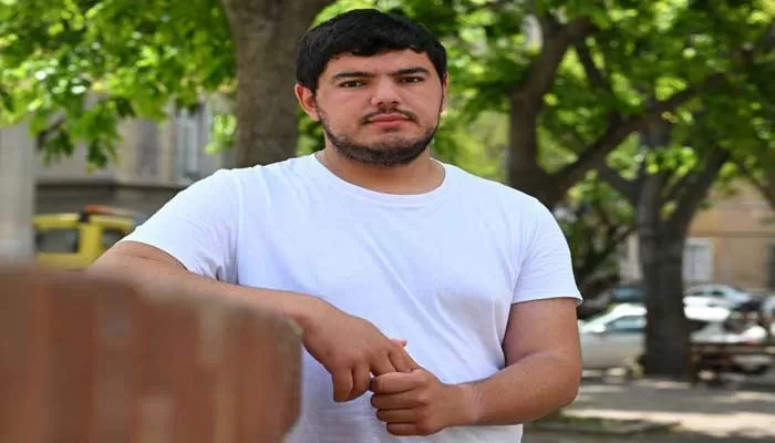 Amine Kessaci : Le militant forgé dans la tragédie du narcotrafic à Marseille